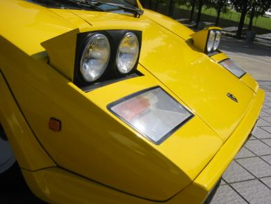 JDM 1982 Lamborghini Countach LP5000S import