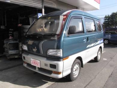 JDM 1994 Mitsubishi Bravo High Roof Exceed import