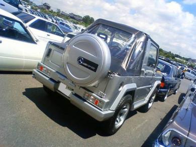 JDM 1995 Suzuki "G-wagon" styled Samurai (LHD) import